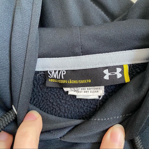 Under Armour Hoodie - Picture 3 of 4